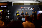 Foto zur News: Nico Hülkenberg (Renault), Daniel Ricciardo (Red Bull) und Kevin Magnussen (Haas)