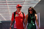 Foto zur News: Kimi Räikkönen (Ferrari) mit Ehefrau Minttu