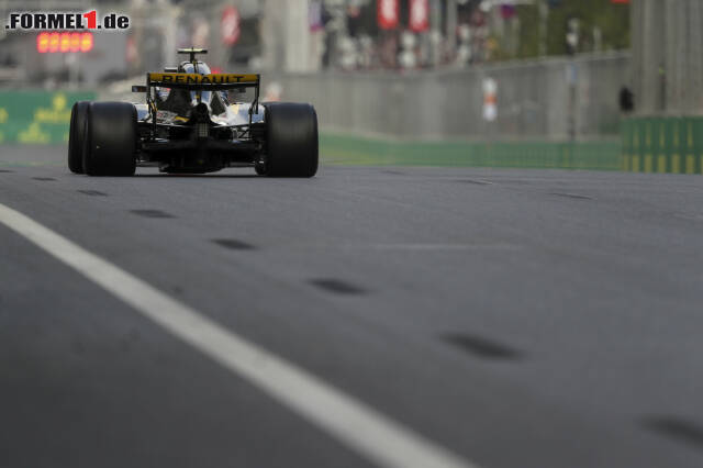 Foto zur News: Formel-1-Live-Ticker: Hamilton steckt in New York fest