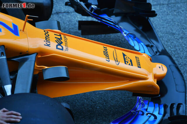 Foto zur News: Die neue und ausgefallene Nase am McLaren MCL33