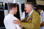 Foto zur News: Stoffel Vandoorne (McLaren) und Martin Whitmarsh