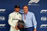 Foto zur News: Lewis Hamilton (Mercedes) und Carlos Sainz (Renault)