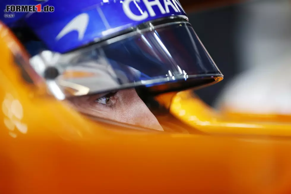 Foto zur News: Fernando Alonso (McLaren)