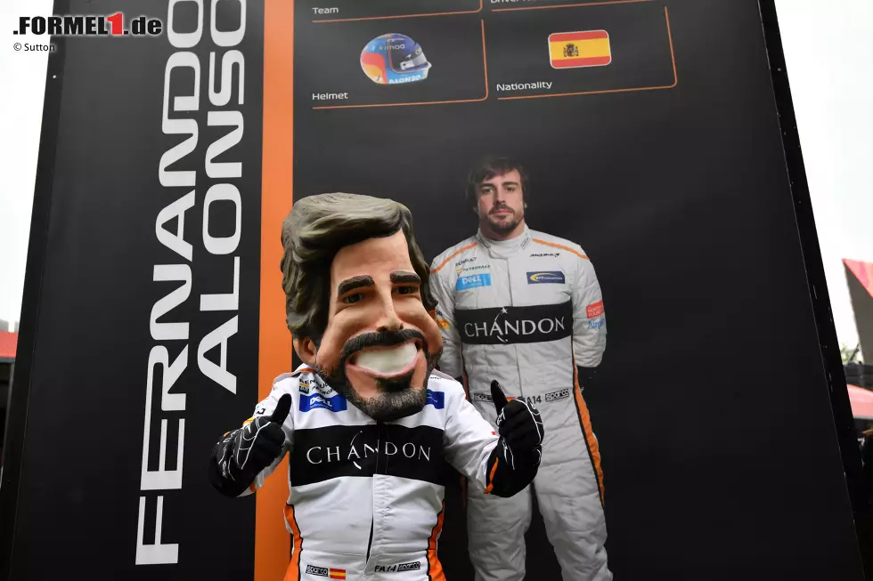 Foto zur News: Fernando Alonso (McLaren)