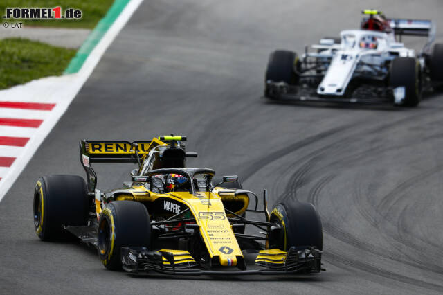 Foto zur News: Carlos Sainz (Renault) und Charles Leclerc (Sauber)
