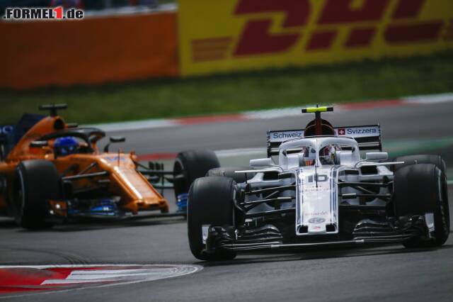 Foto zur News: Formel-1-Live-Ticker: Hamilton fährt Barcelona-Test!