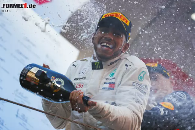 Foto zur News: Für die Redaktion war Lewis Hamilton der beste Fahrer in Barcelona. Lesen Sie jetzt nach, wie wir unsere Noten begründen, und klicken Sie sich dafür durch die Fotostrecke!