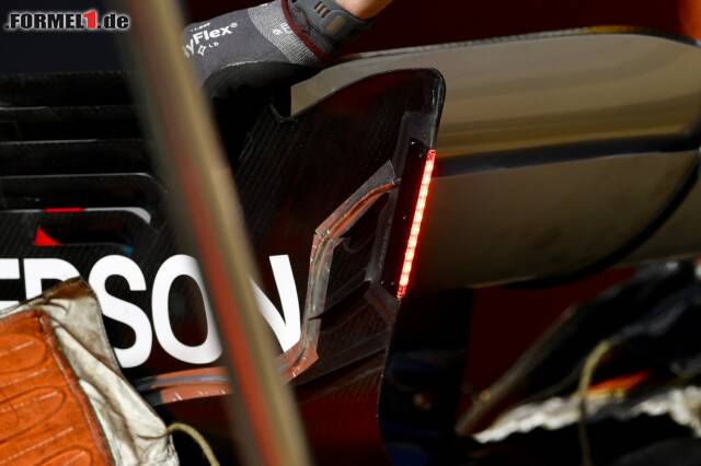 Foto zur News: Formel-1-Live-Ticker: Verstappen fährt Test-Bestzeit an Tag 1