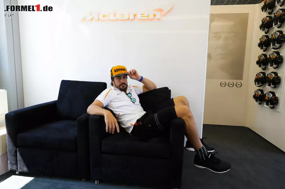 Foto zur News: Fernando Alonso (McLaren)