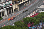 Foto zur News: Carlos Sainz (Renault) und Max Verstappen (Red Bull)