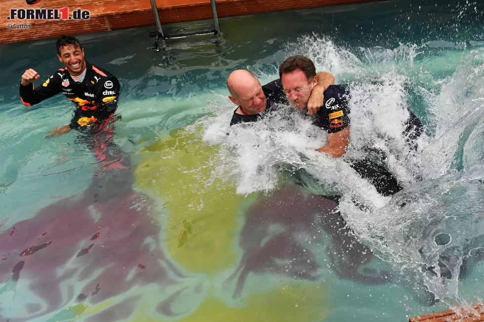 Foto zur News: Christian Horner und Adrian Newey