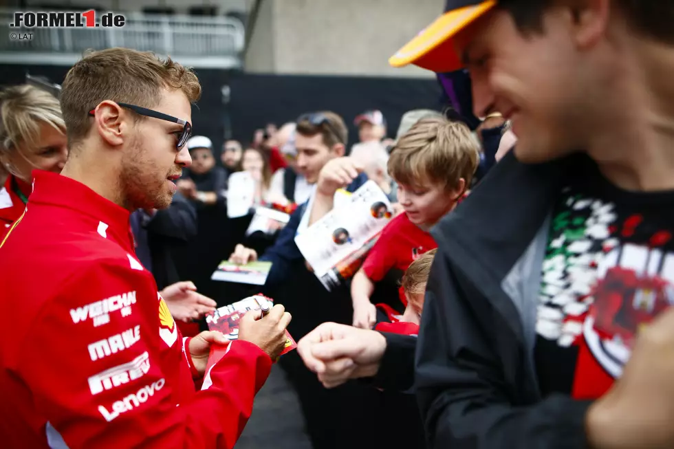 Foto zur News: Sebastian Vettel (Ferrari)