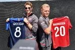 Foto zur News: Romain Grosjean (Haas) und Kevin Magnussen (Haas)