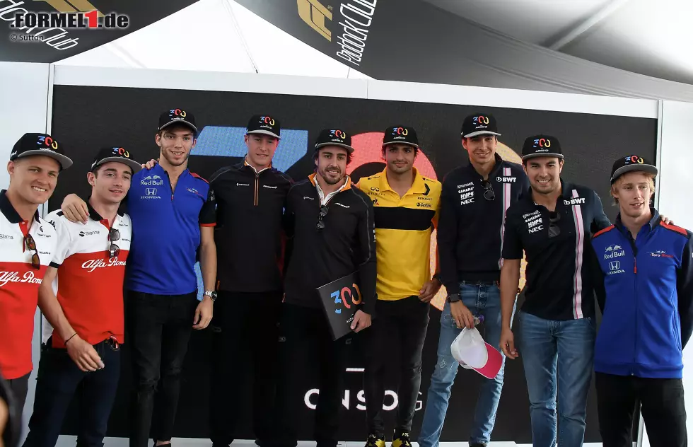 Foto zur News: Fernando Alonso (McLaren), Marcus Ericsson (Sauber), Charles Leclerc (Sauber), Pierre Gasly (Toro Rosso), Stoffel Vandoorne (McLaren), Carlos Sainz (Renault), Esteban Ocon (Force India), Sergio Perez (Force India) und Brendon Hartley (Toro Rosso)