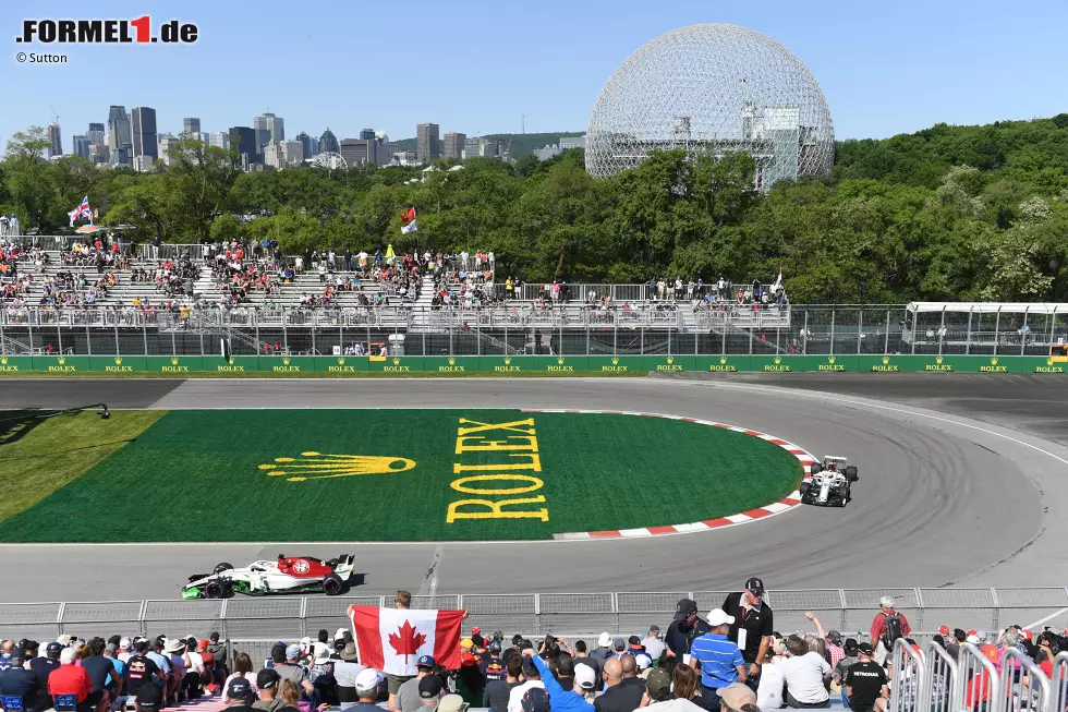 Foto zur News: Marcus Ericsson (Sauber) und Charles Leclerc (Sauber)