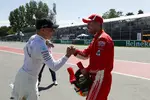 Foto zur News: Valtteri Bottas (Mercedes) und Sebastian Vettel (Ferrari)