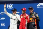 Foto zur News: Sebastian Vettel (Ferrari), Valtteri Bottas (Mercedes) und Max Verstappen (Red Bull)