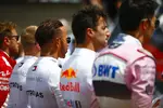 Foto zur News: Valtteri Bottas (Mercedes), Lewis Hamilton (Mercedes), Daniel Ricciardo (Red Bull) und Esteban Ocon (Force India)