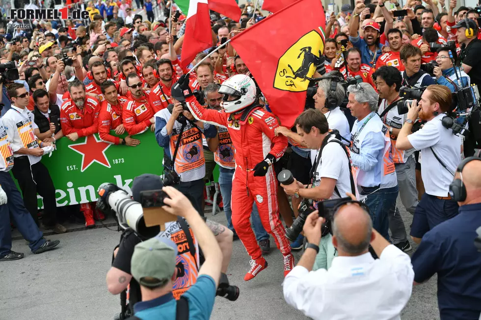 Foto zur News: Sebastian Vettel (Ferrari)