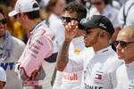 Foto zur News: Daniel Ricciardo (Red Bull), Lewis Hamilton (Mercedes) und Valtteri Bottas (Mercedes)