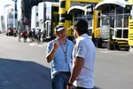 Foto zur News: Jacques Villeneuve und Fernando Alonso (McLaren)