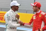 Foto zur News: Lewis Hamilton (Mercedes) und Sebastian Vettel (Ferrari)