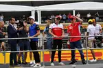 Foto zur News: Charles Leclerc (Sauber) und Kimi Räikkönen (Ferrari)