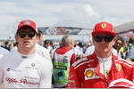 Foto zur News: Charles Leclerc (Sauber) und Kimi Räikkönen (Ferrari)