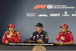 Foto zur News: Kimi Räikkönen (Ferrari), Max Verstappen (Red Bull) und Sebastian Vettel (Ferrari)