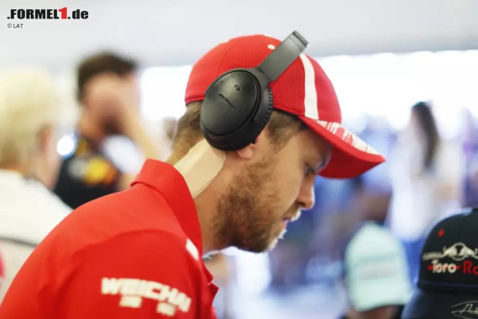 Foto zur News: Sebastian Vettel (Ferrari)