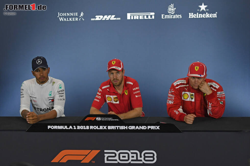 Foto zur News: Lewis Hamilton (Mercedes), Sebastian Vettel (Ferrari) und Kimi Räikkönen (Ferrari)