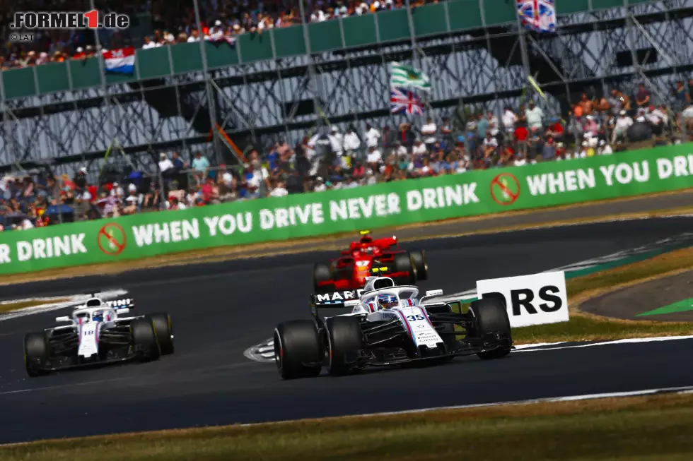 Foto zur News: Sergei Sirotkin (Williams), Lance Stroll (Williams) und Kimi Räikkönen (Ferrari)