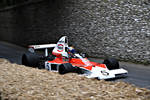 Foto zur News: Gil de Ferran im McLaren M23