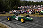 Foto zur News: Jackie Stewart im Lotus 25