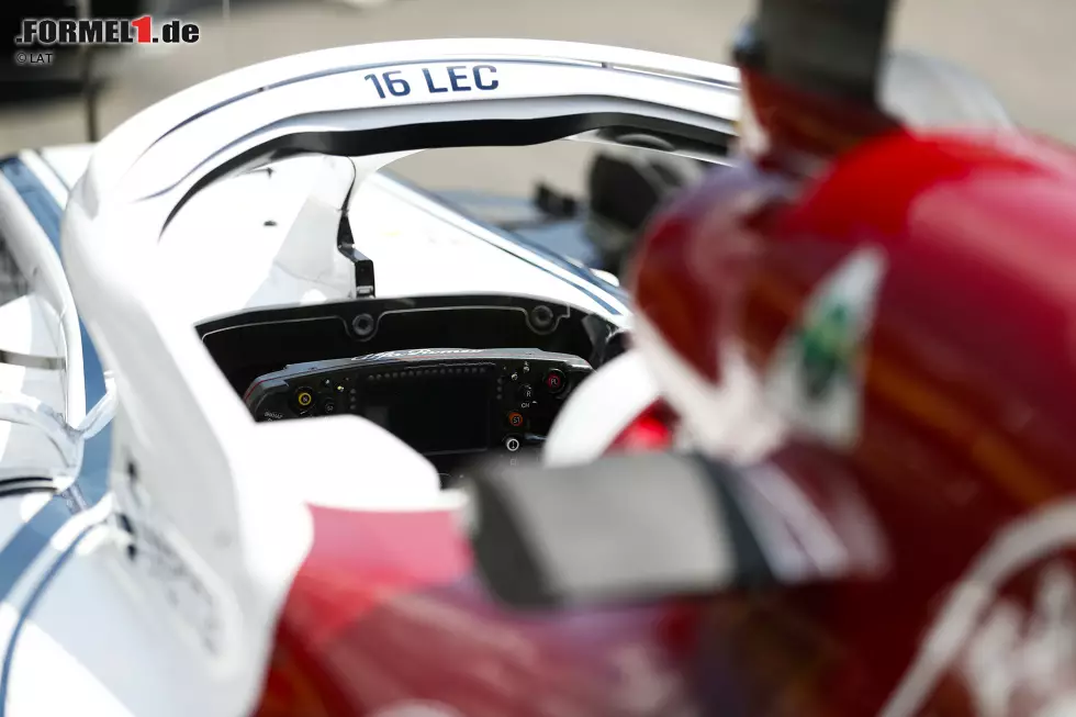 Foto zur News: Sauber Cockpit