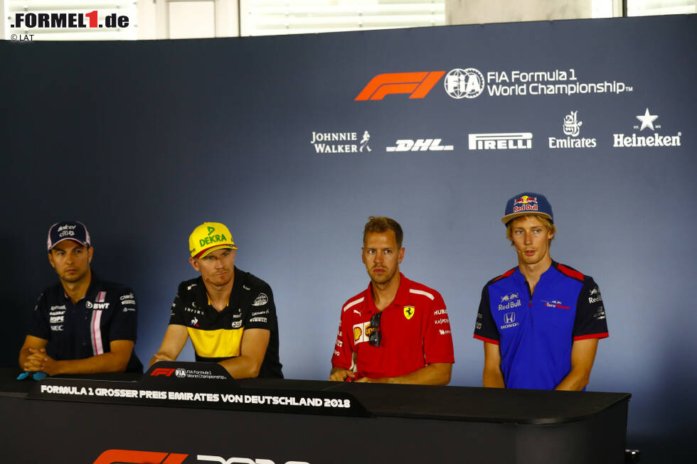 Foto zur News: Sergio Perez (Force India), Nico Hülkenberg (Renault), Sebastian Vettel (Ferrari) und Brendon Hartley (Toro Rosso)