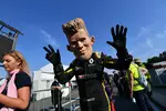 Foto zur News: Nico Hülkenberg (Renault) als Maskottchen