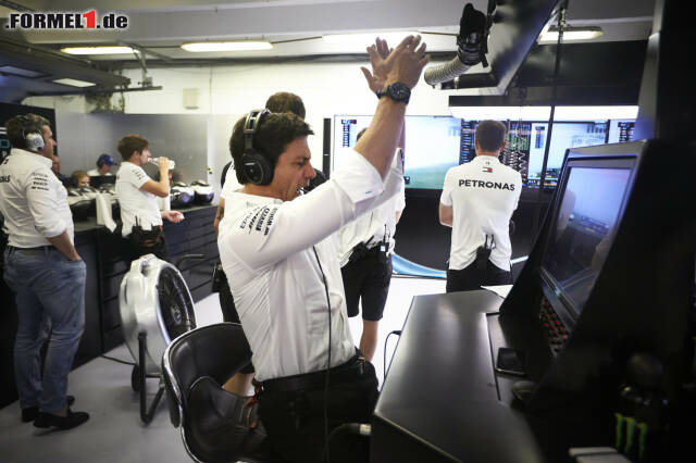 Foto zur News: Formel-1-Live-Ticker: Wieder Rot durch Force India!