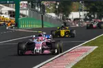 Foto zur News: Esteban Ocon (Force India), Carlos Sainz (Renault) und Romain Grosjean (Haas)