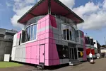 Foto zur News: Motorhome von Force India