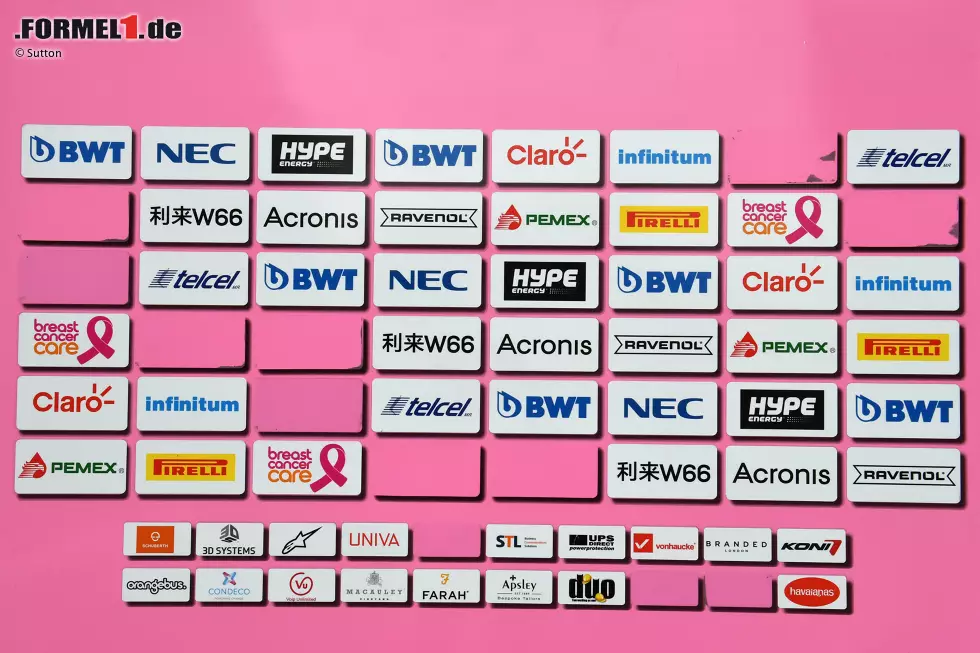 Foto zur News: Die Sponsorentafel von Force India weißt einige Lücken auf