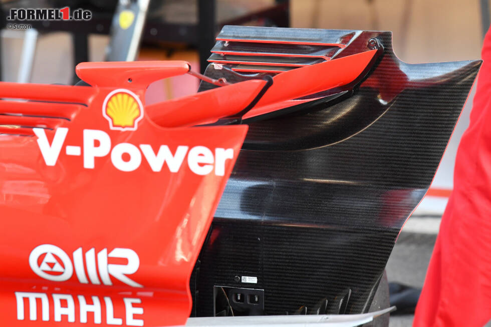 Foto zur News: Heckflügel von Ferrari