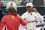 Foto zur News: Sebastian Vettel (Ferrari) und Lewis Hamilton (Mercedes)