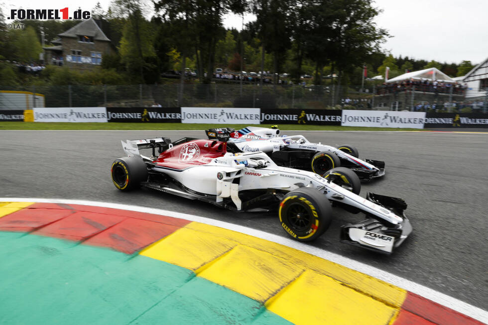 Foto zur News: Marcus Ericsson (Sauber) und Sergei Sirotkin (Williams)