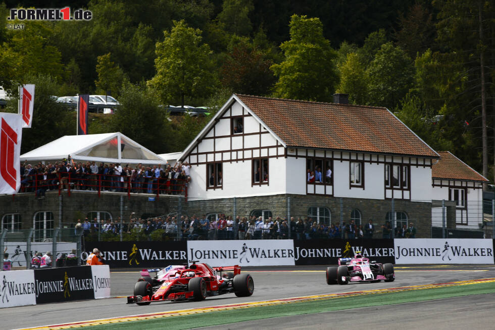 Foto zur News: Sebastian Vettel (Ferrari), Esteban Ocon (Racing Point) und Sergio Perez (Racing Point)