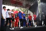 Foto zur News: Charles Leclerc (Sauber), Marcus Ericsson (Sauber), Pierre Gasly (Toro Rosso), Brendon Hartley (Toro Rosso) und Sebastian Vettel (Ferrari)