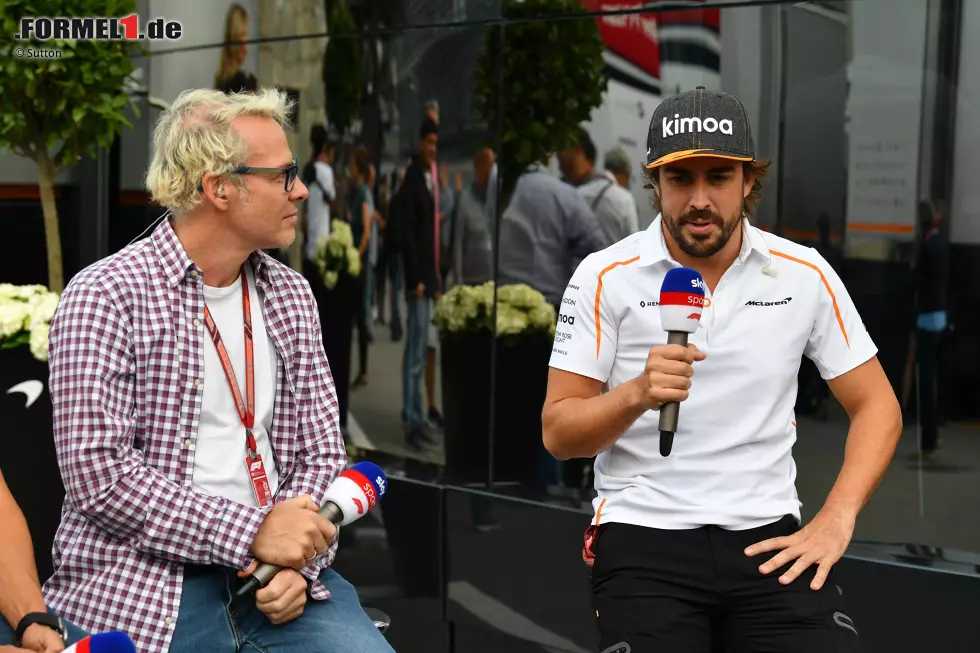 Foto zur News: Jacques Villeneuve und Fernando Alonso (McLaren)