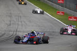 Foto zur News: Pierre Gasly (Toro Rosso), Sergio Perez (Racing Point) und Charles Leclerc (Sauber)