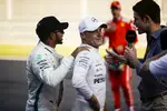 Foto zur News: Lewis Hamilton (Mercedes) und Valtteri Bottas (Mercedes)