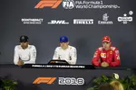 Foto zur News: Lewis Hamilton (Mercedes), Valtteri Bottas (Mercedes) und Sebastian Vettel (Ferrari)